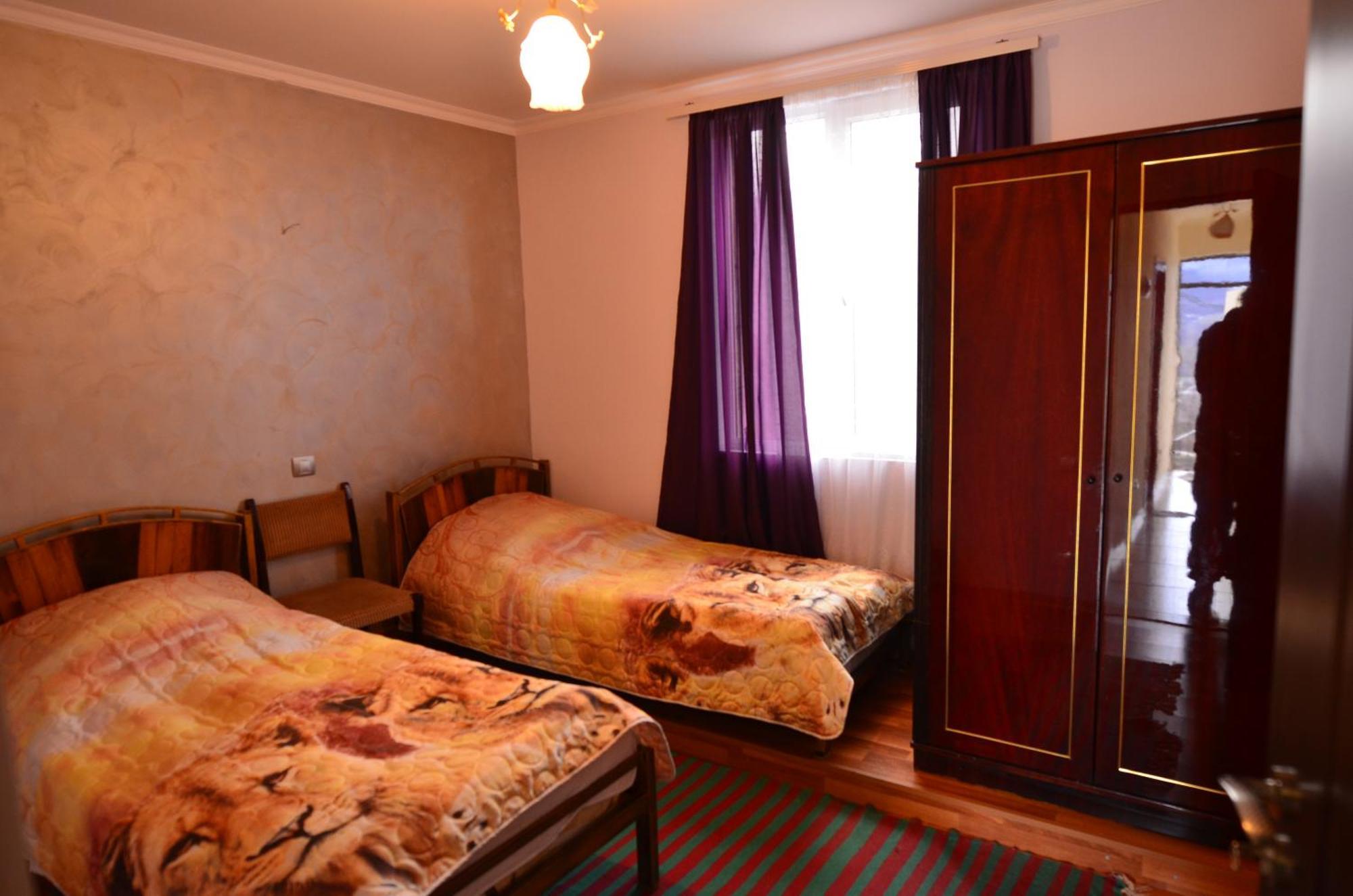 Armen'S Guest House Татев Экстерьер фото